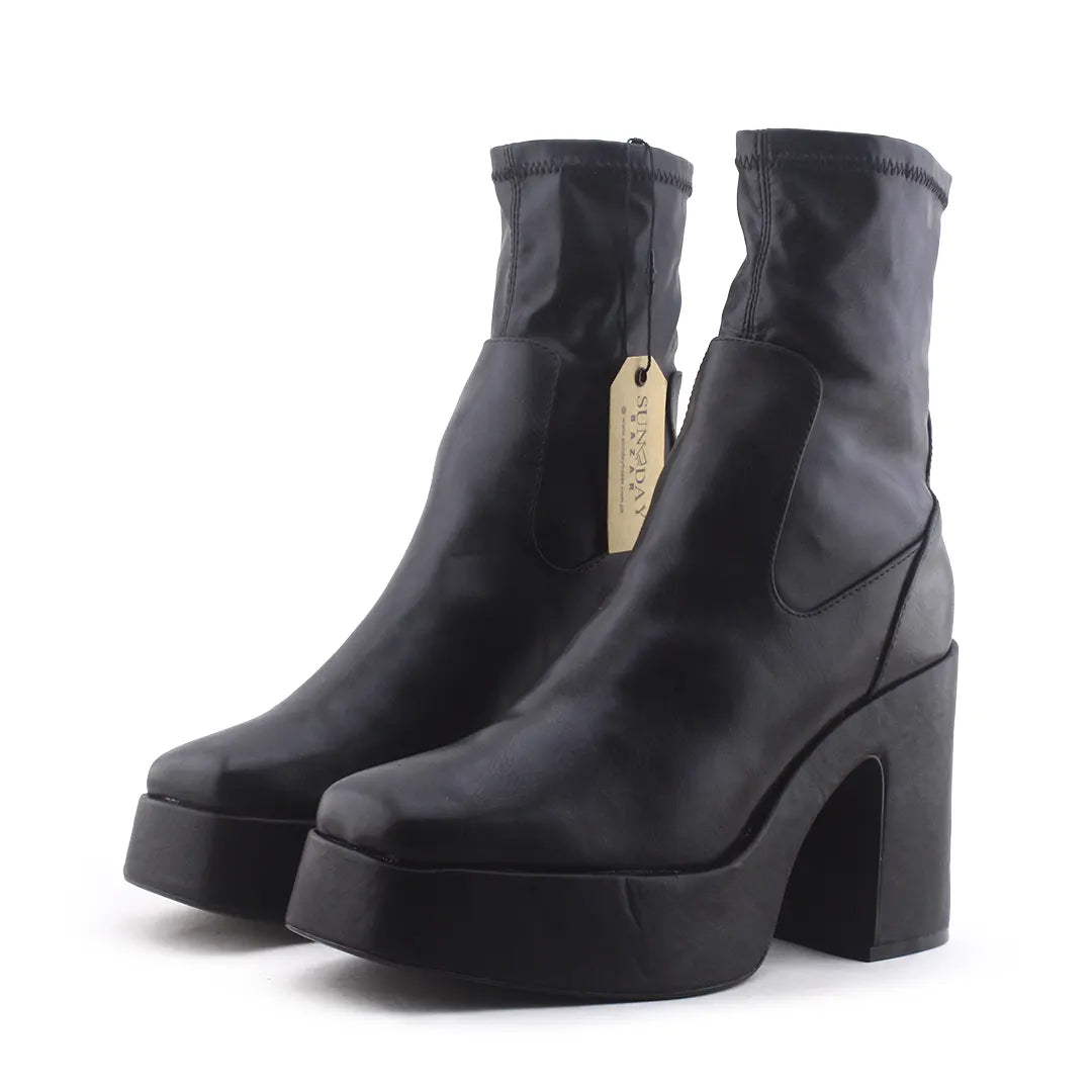 Pull & Bear | 100% Authentic Leather