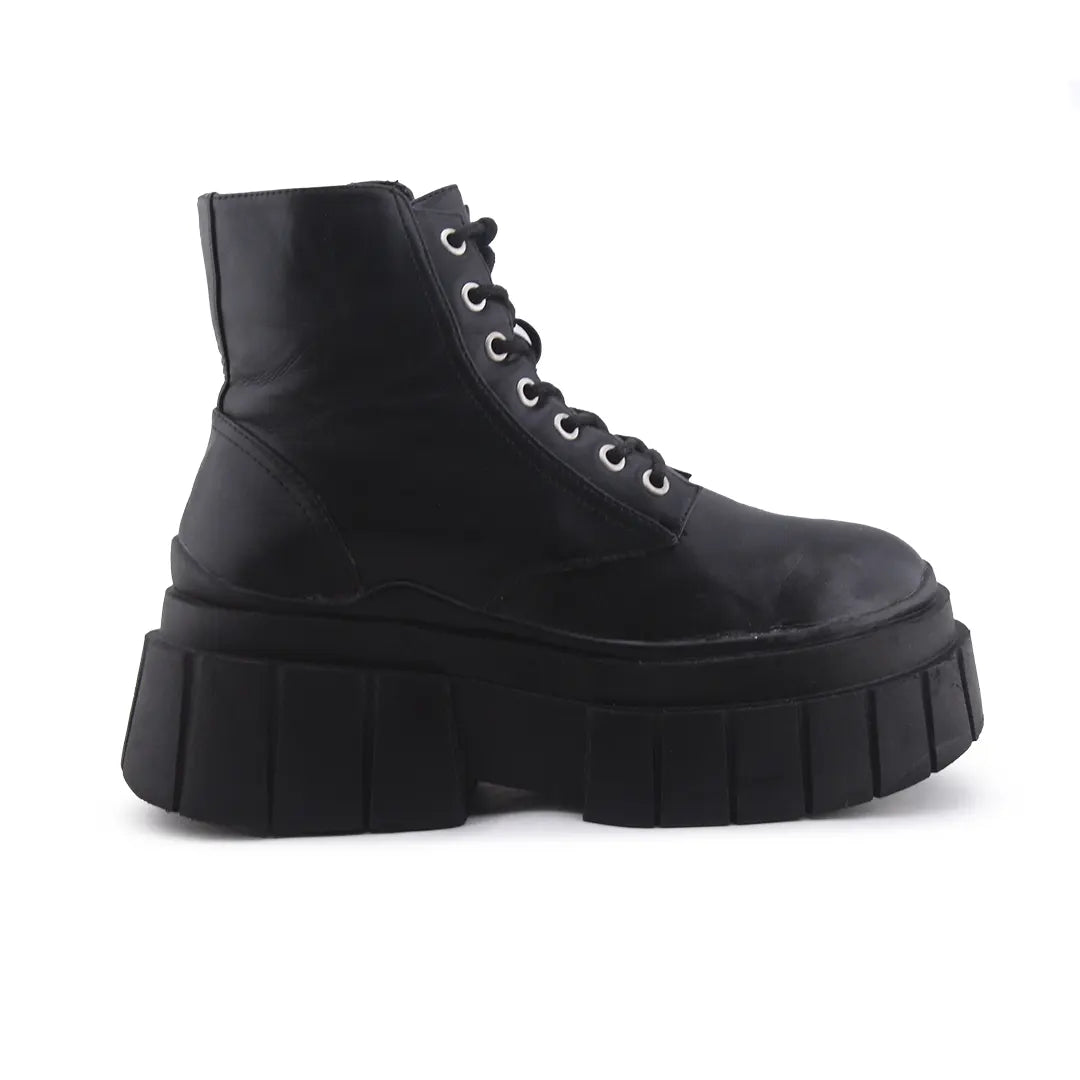 Bershka Zipper Lace Up Ankle Boot | 100% Authentic Leather