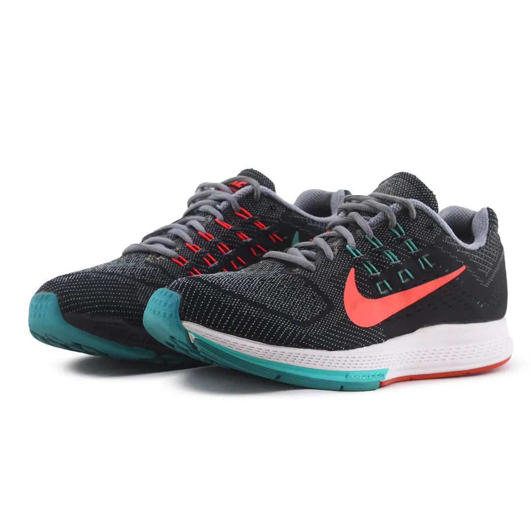 Nike Air Zoom Structure 18