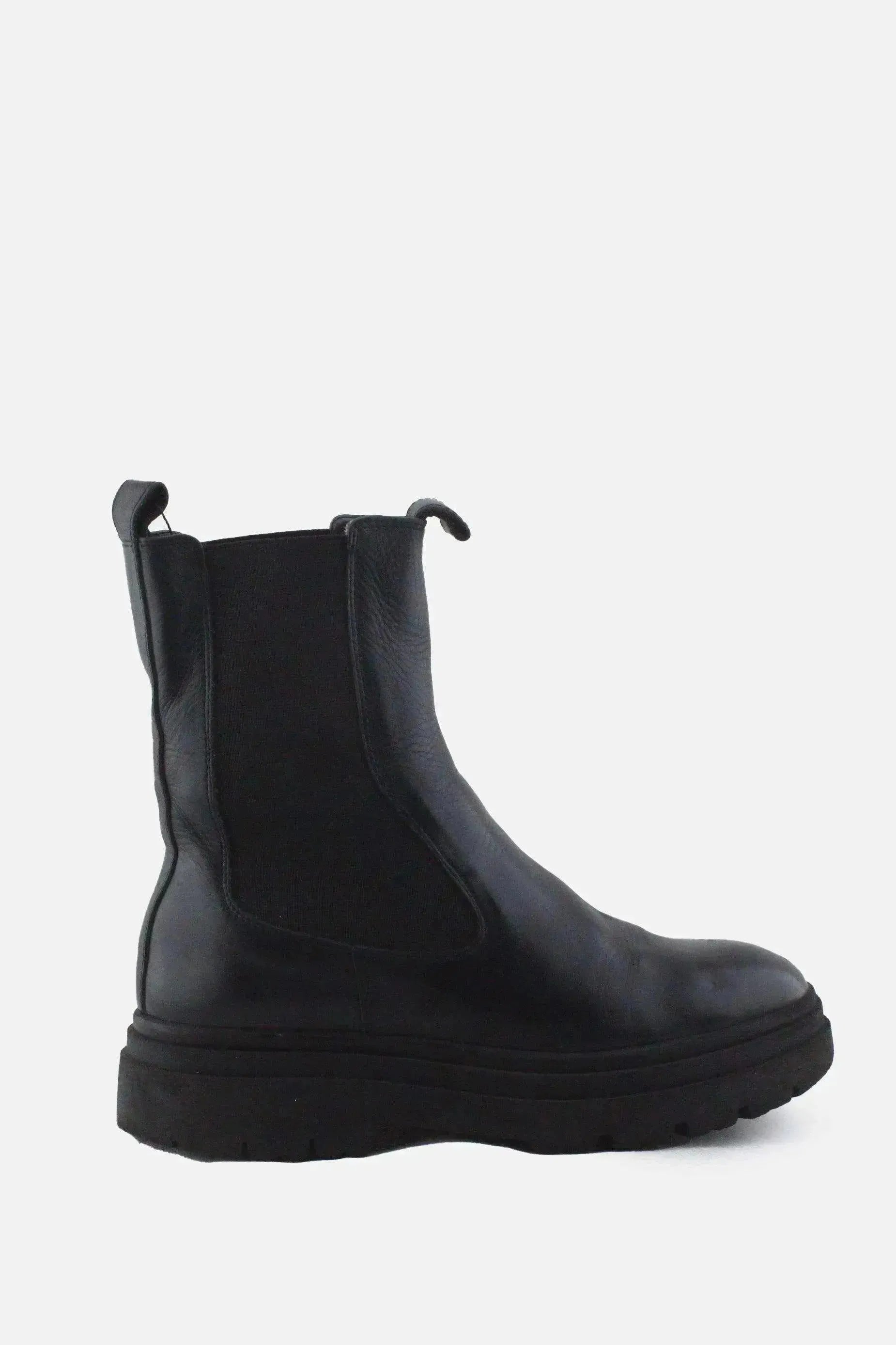 Zara Stretchable Chelsea Ankle Boots |100% Authentic Leather - sundaybazar