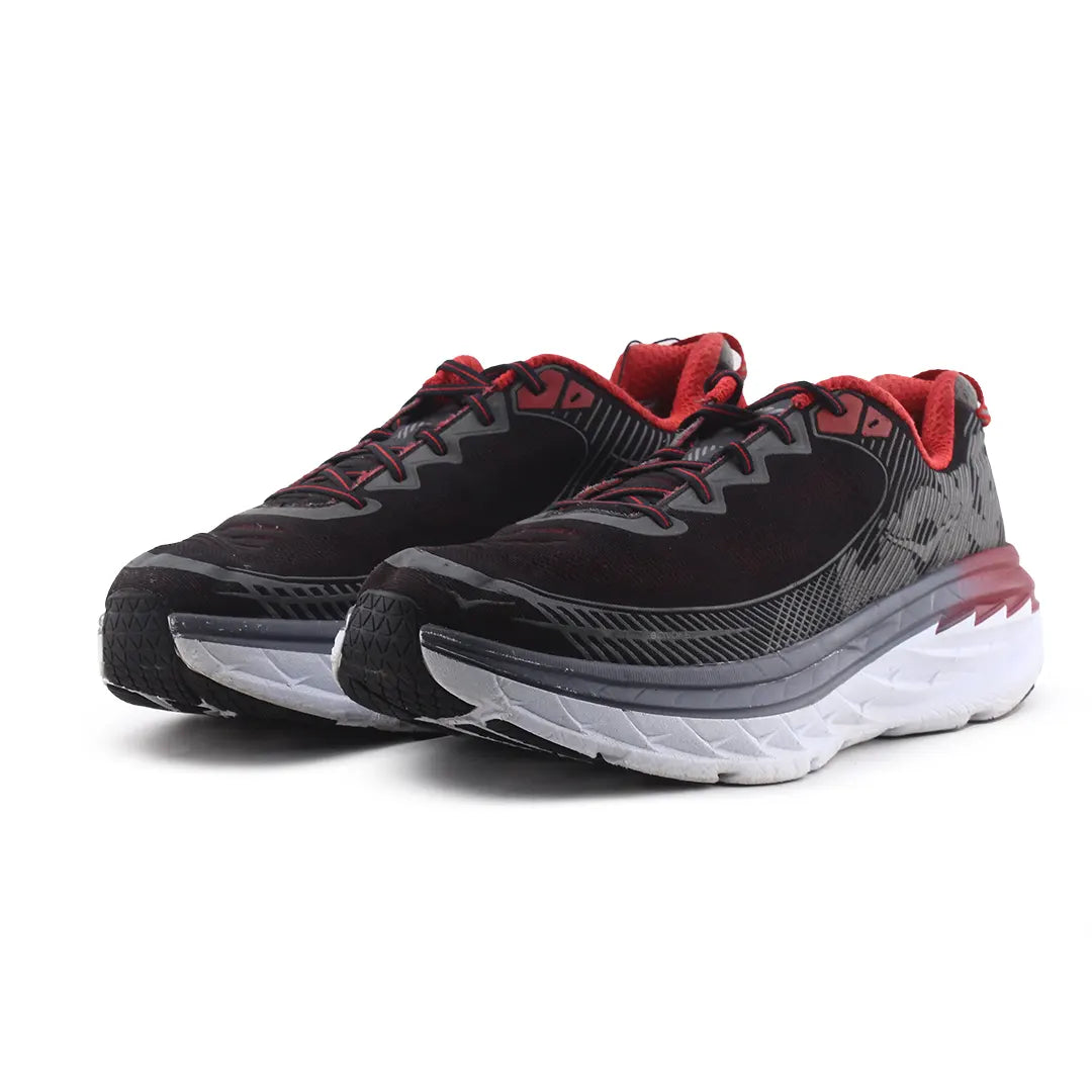Hoka One One Bondi 5