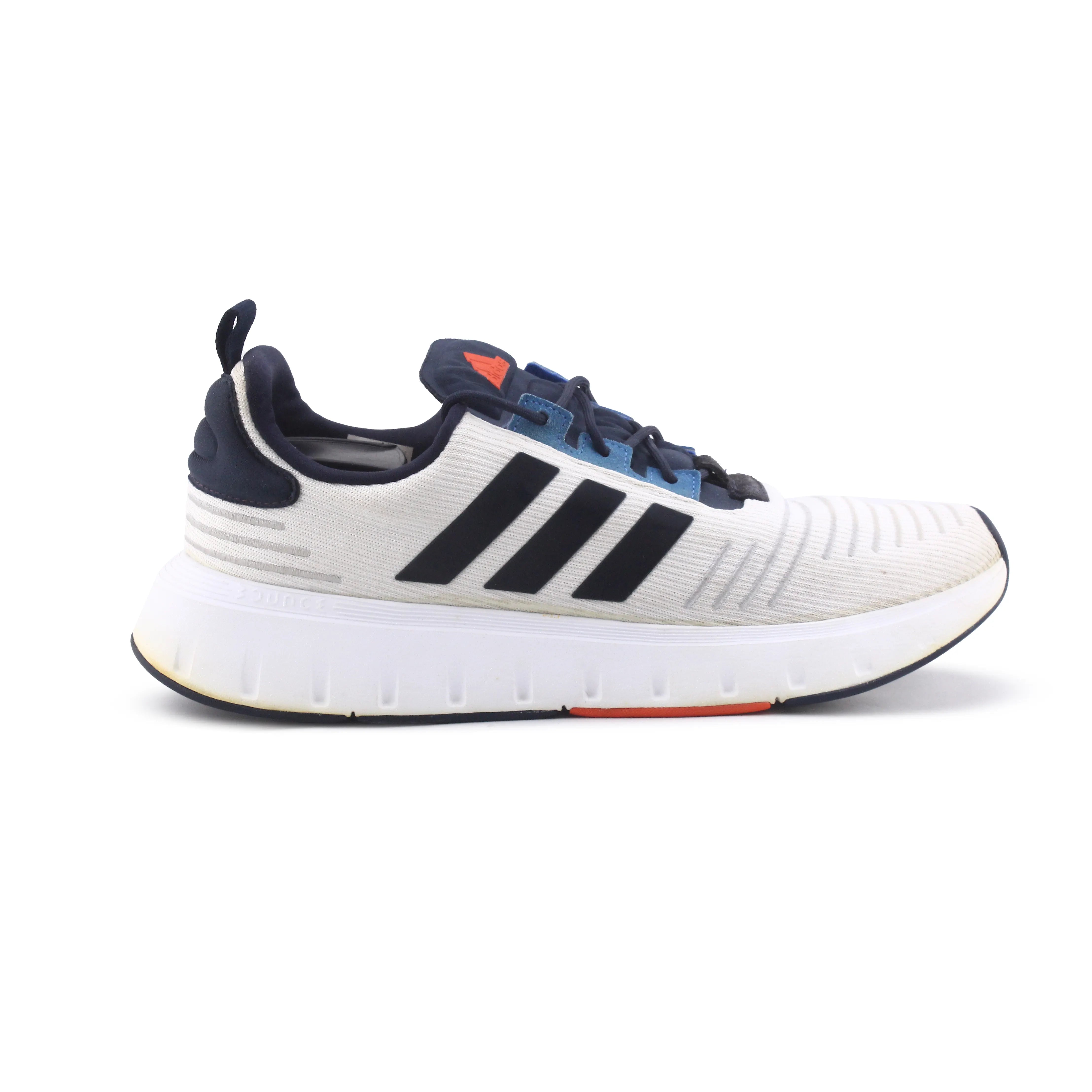 Adidas Swift Run 23