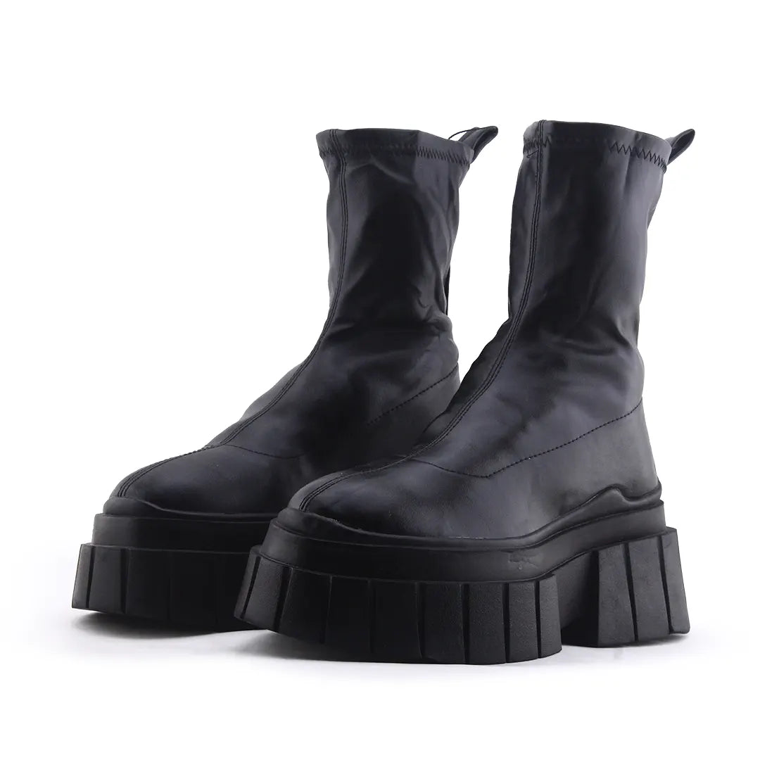 Bershka | 100% Authentic Leather