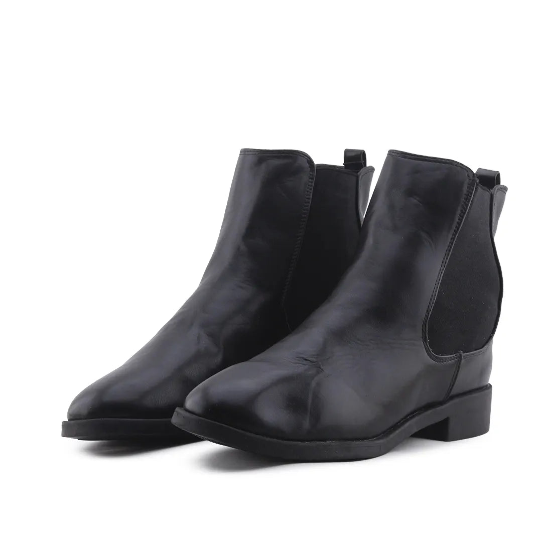 Lefties Stretchable Ankle Boot | 100% Authentic Leather