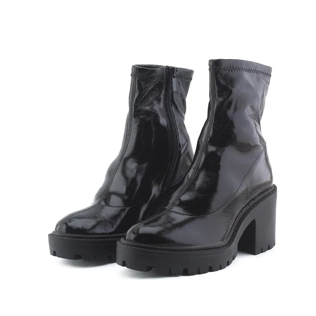 Stradivarius Zipper Ankle Boot