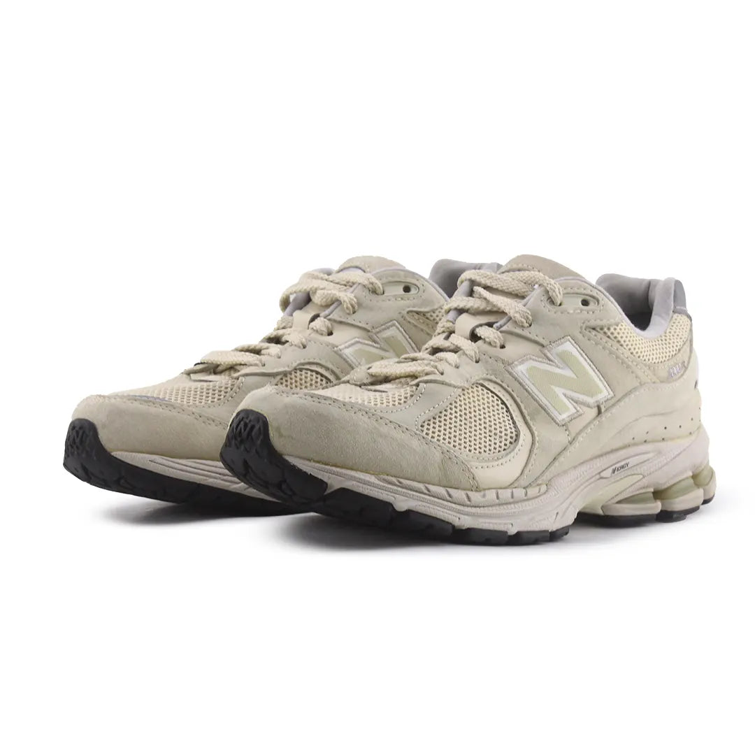 New Balance 2002R