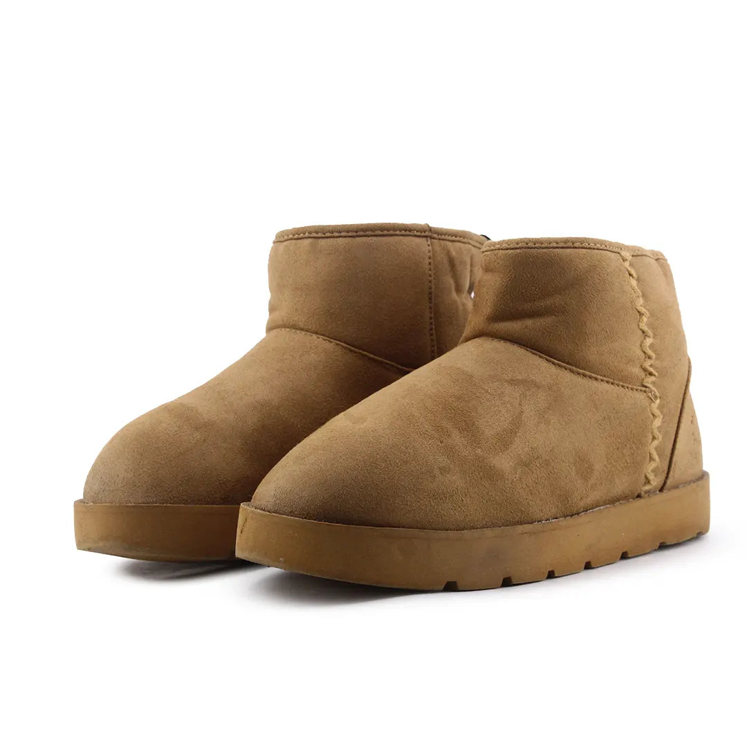 Pull & Bear Suede Ankle Boot