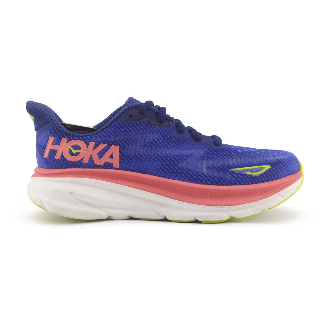 Hoka One One Clifton 9