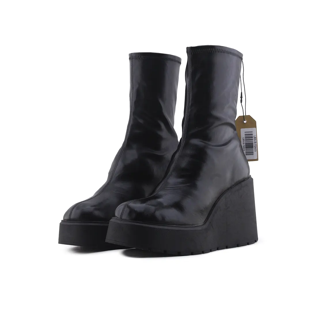 Bershka | 100% Authentic Leather