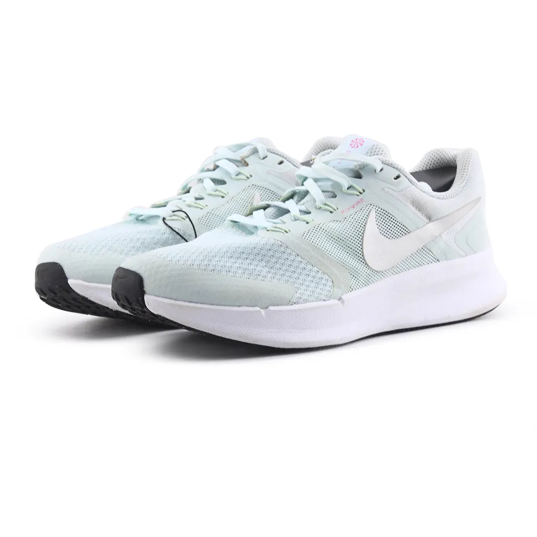 Nike Fly Wire Swift 3