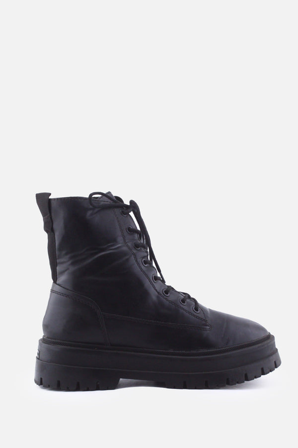 Stradivarius Zipper Laces Combat Boots | 100% Authentic Leather