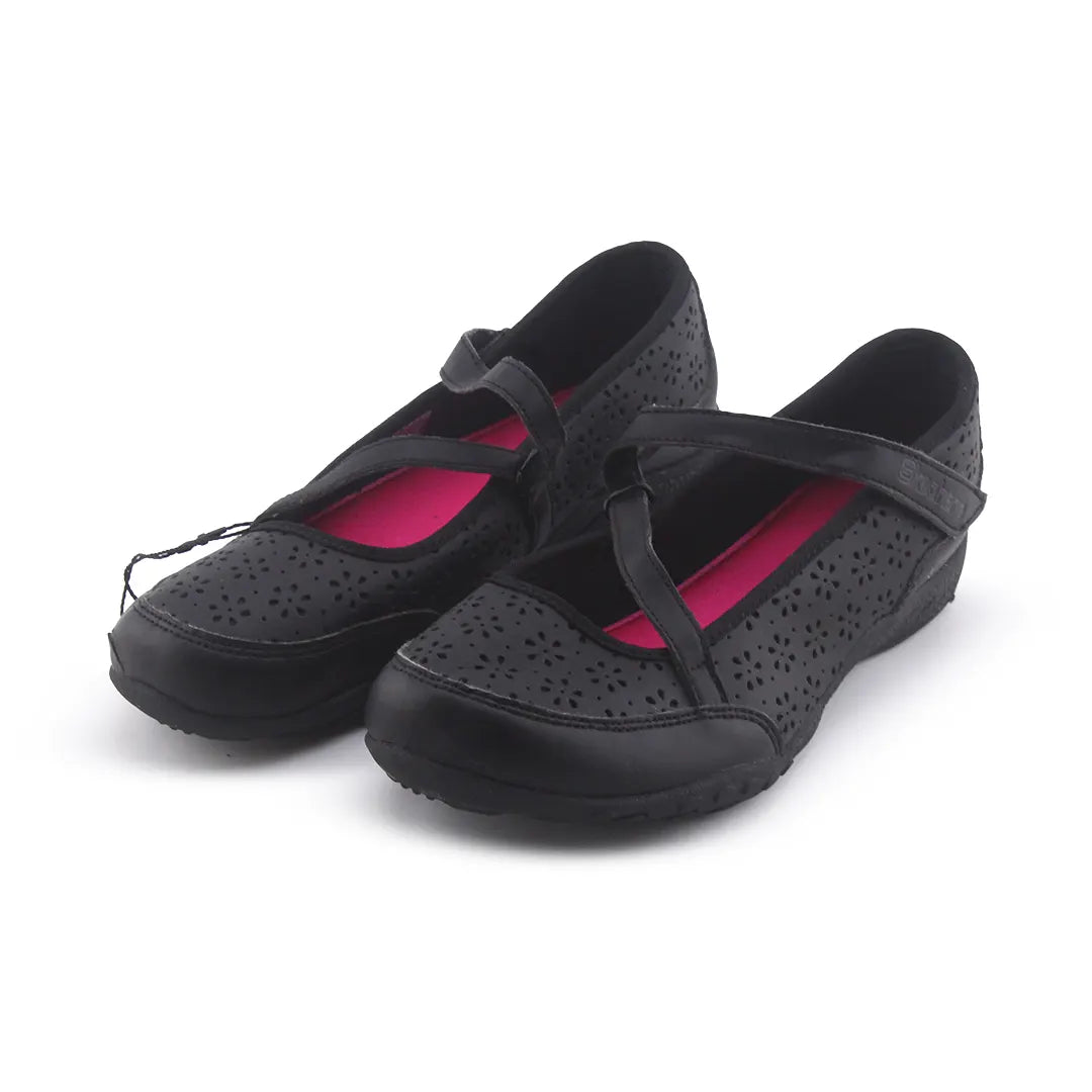 Skechers