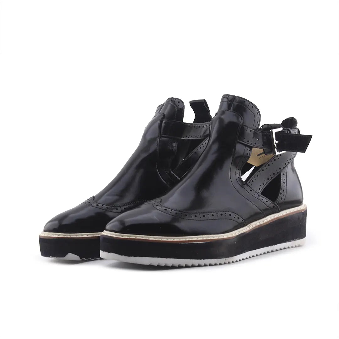 Zara Basic