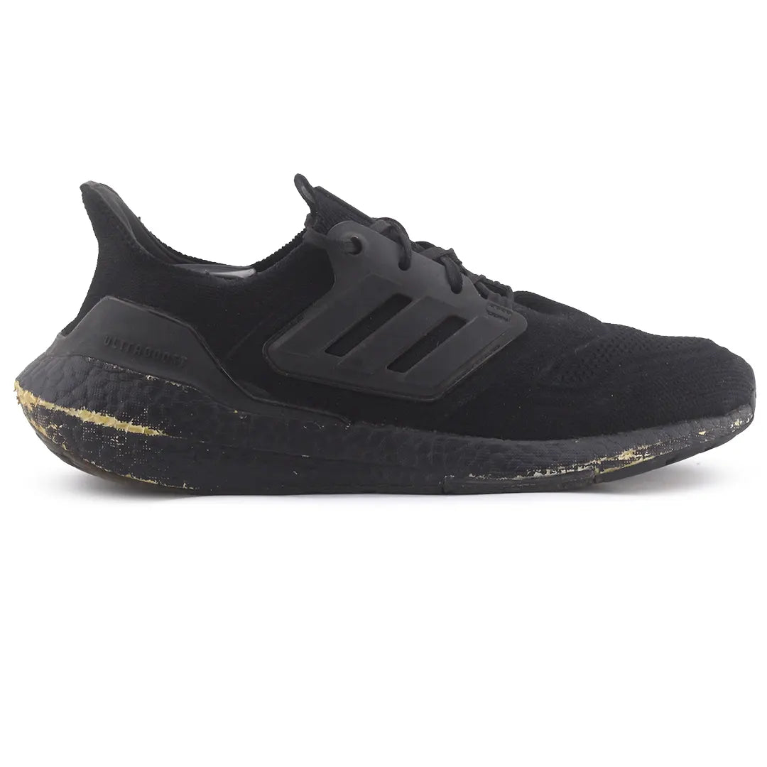 Adidas UltraBoost 22