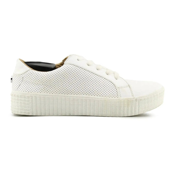 Steve Madden