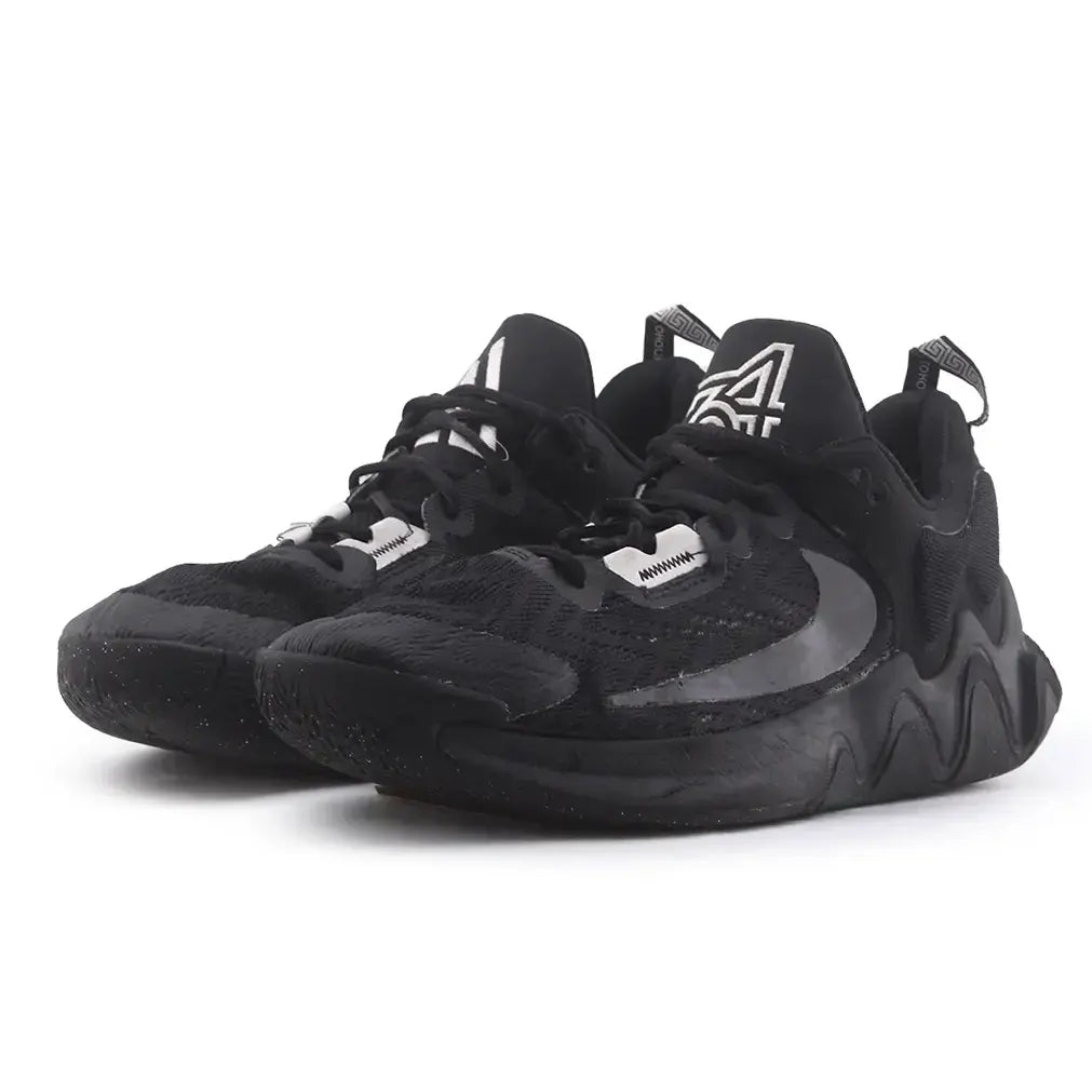 Nike Giannis Immortality 2