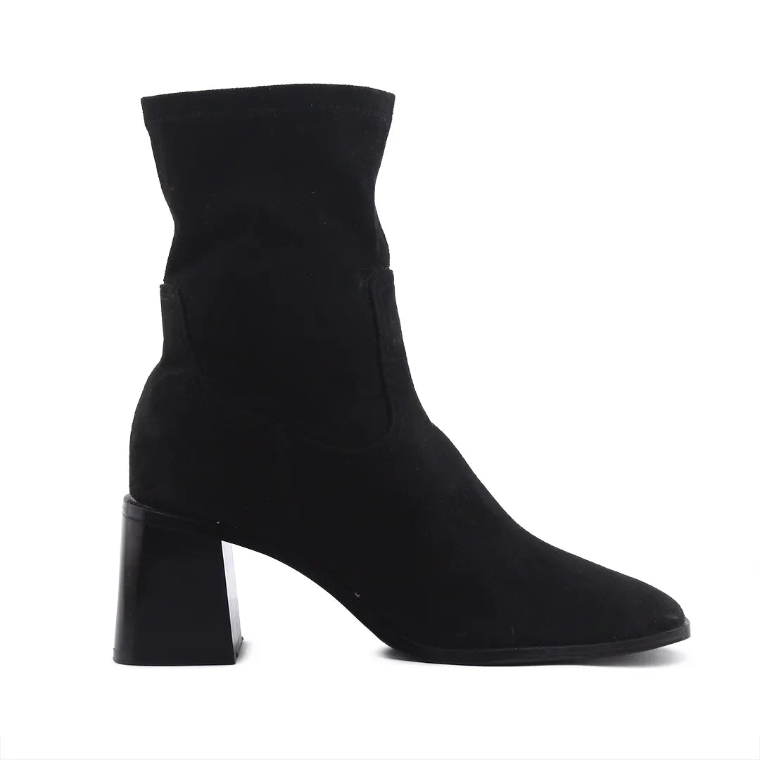 Zara Zipper Suede Ankle Boot