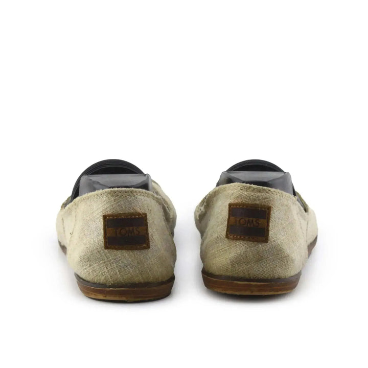 Toms - sundaybazar