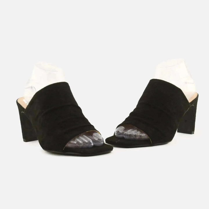 Lucky Shoes - sundaybazar