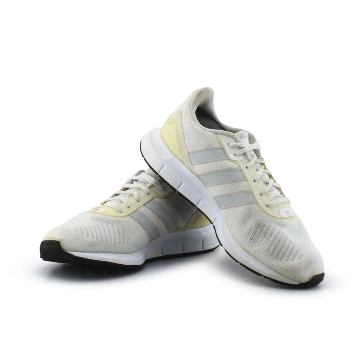 Adidas Swift Run RF Cloud - sundaybazar