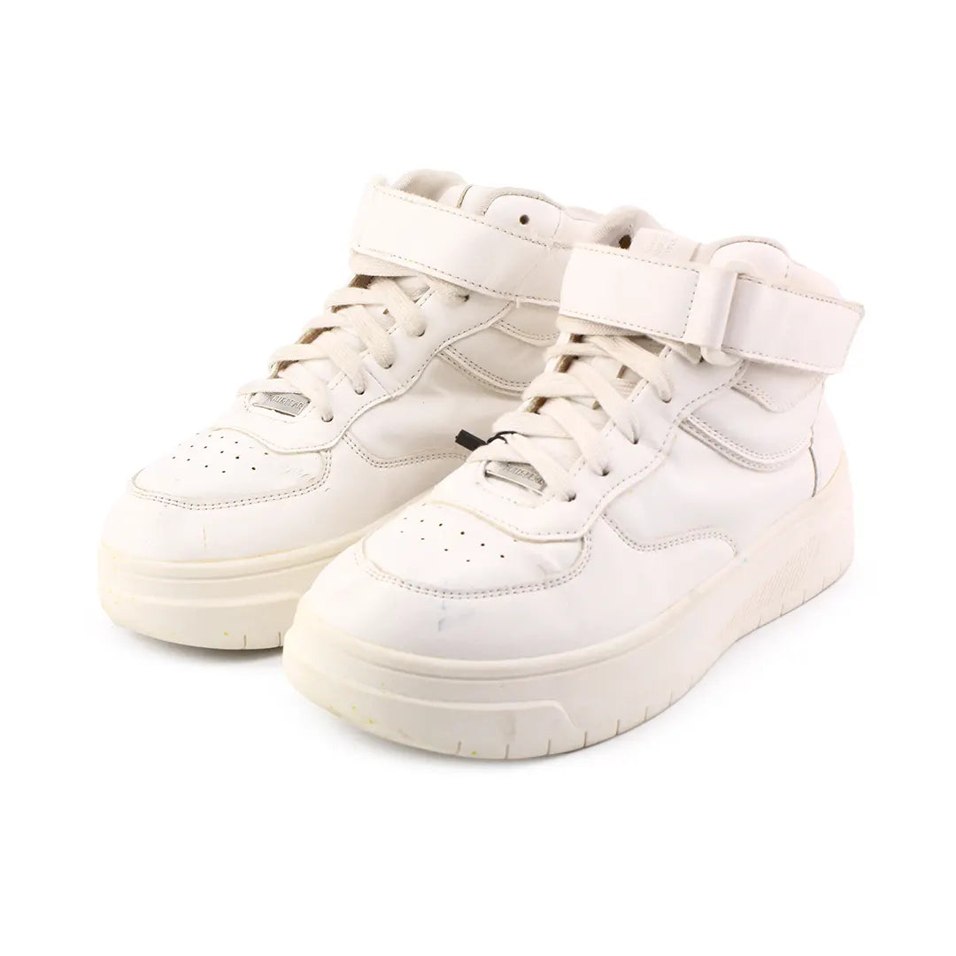 Pull & Bear High Top Lace Up Shoes