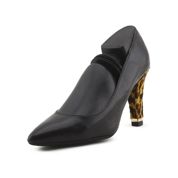 Anne Klein
