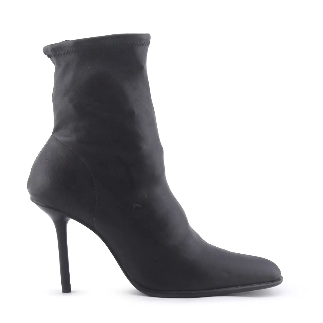 Zara | 100% Authentic Leather