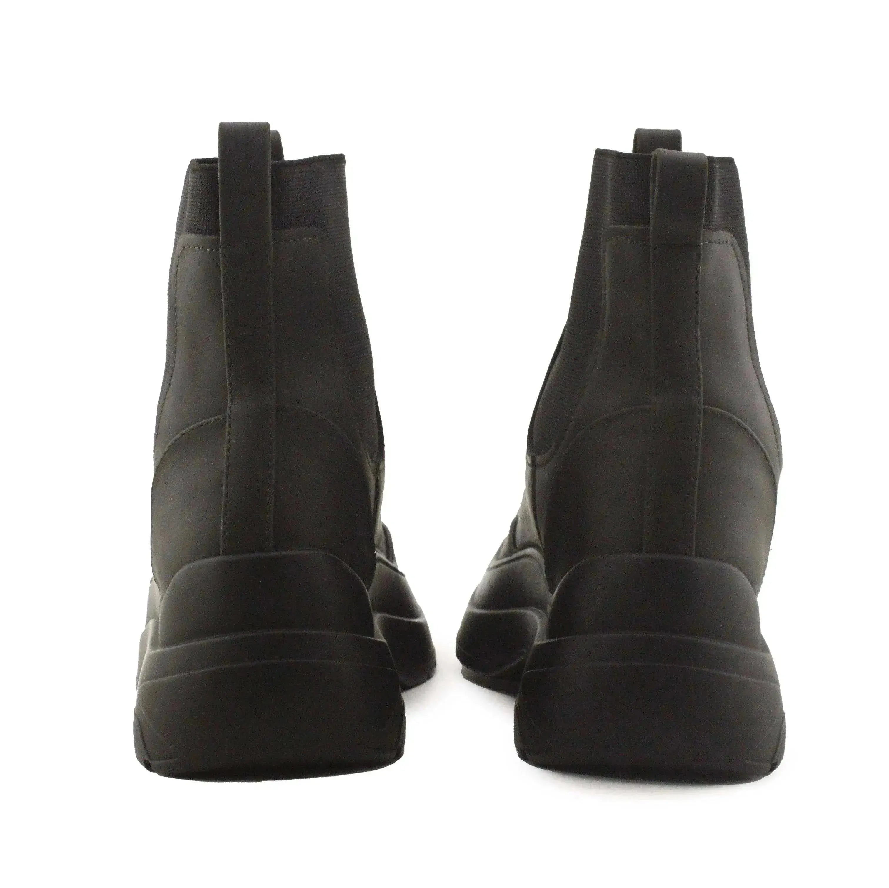 Pull & Bear | 100% Authentic leather - sundaybazar