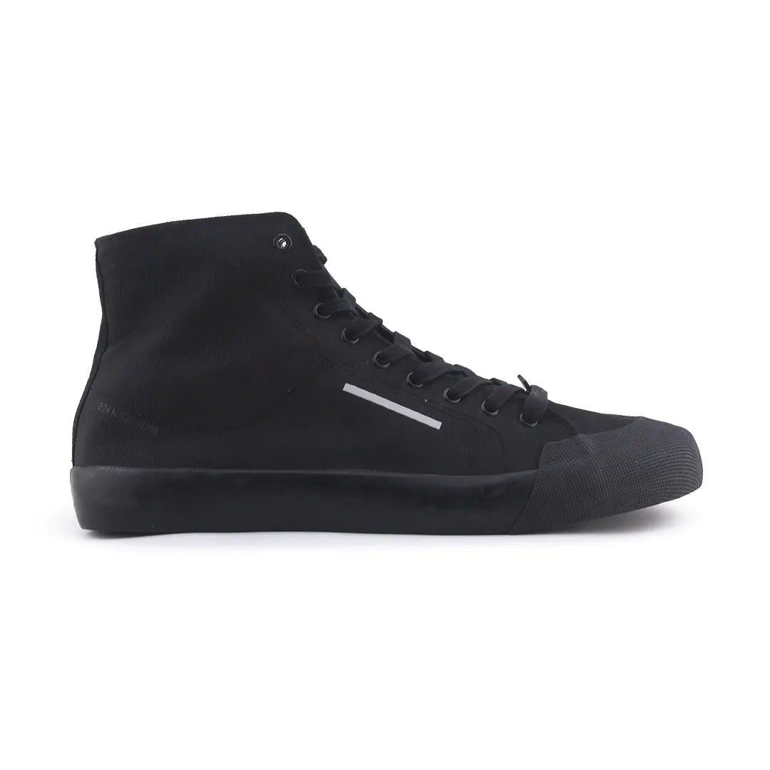 Pull & Bear High Top Lace Up Shoes