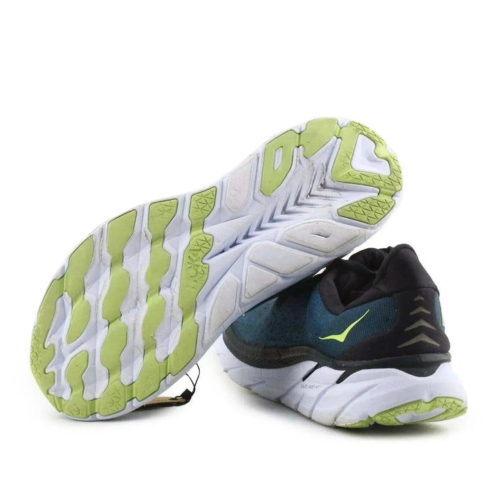 Hoka One One Clifton 8 - sundaybazar