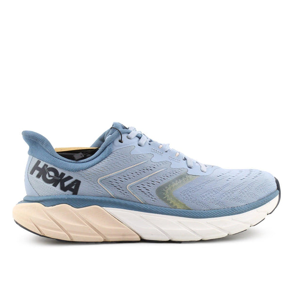 Hoka One One Arahi 5