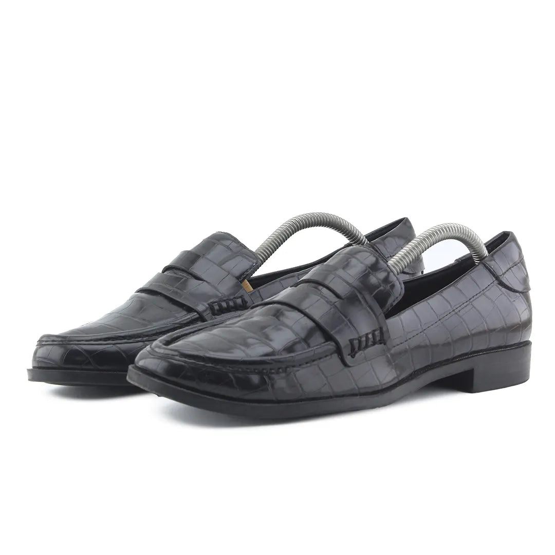 Zara Penny Strap Loafers