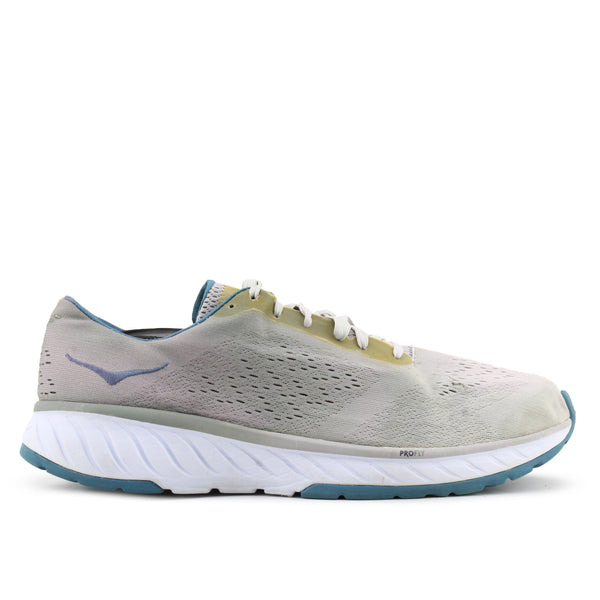 Hoka One One Cavu 2