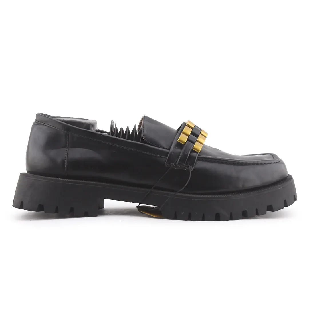 Zara Lug Sole Metal Embellished Moccasin