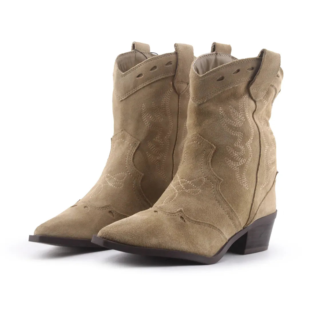 Stradivarius Suede Ankle Boot