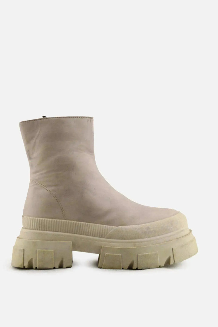 Bershka Zipper Block Ankle Boots | 100% Authentic Leather - sundaybazar