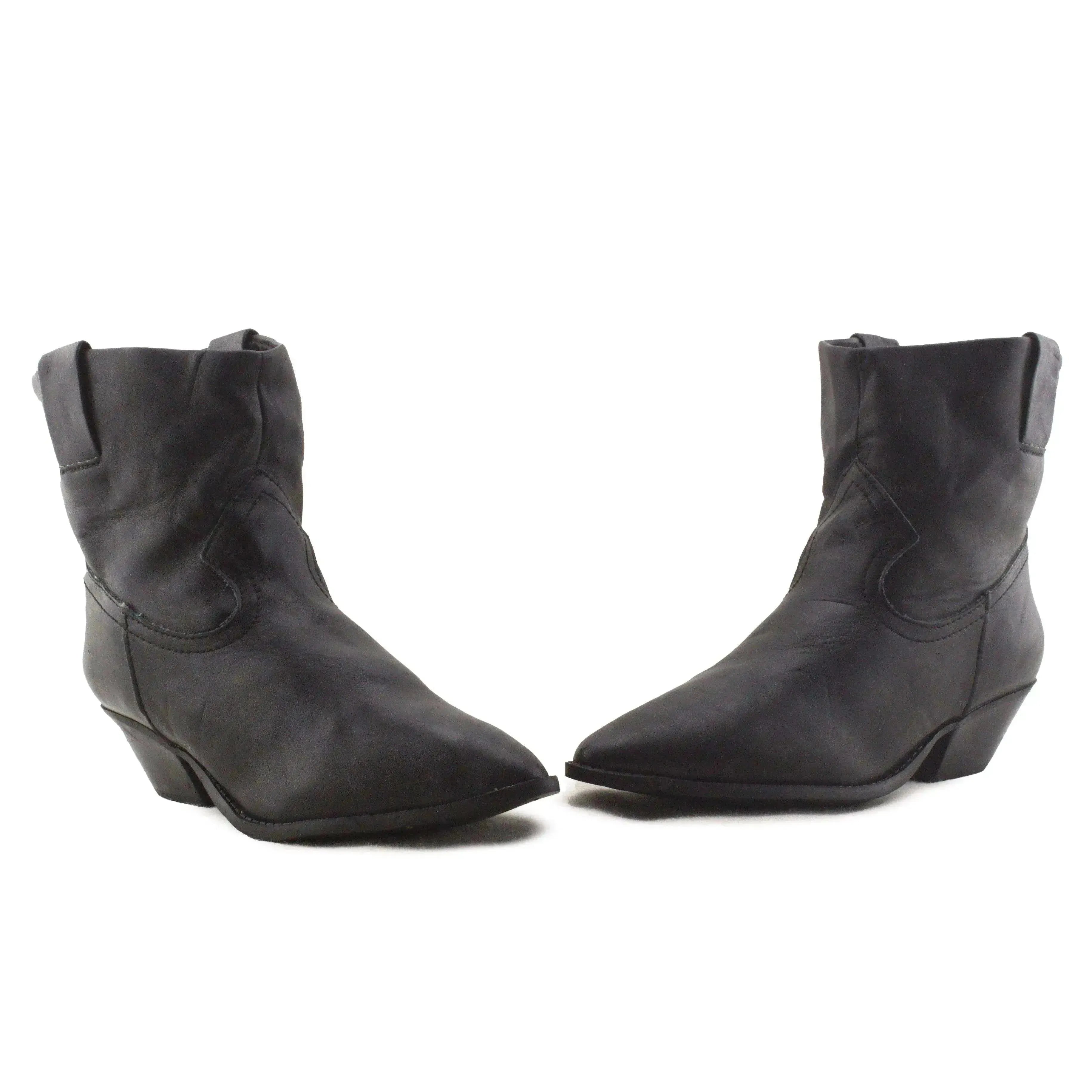 Pull & Bear | 100% Authentic leather - sundaybazar