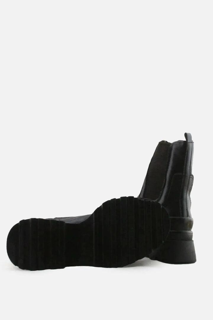 Stradivarius Stretchable Chelsea Ankle Boots | 100% Authentic Leather - sundaybazar