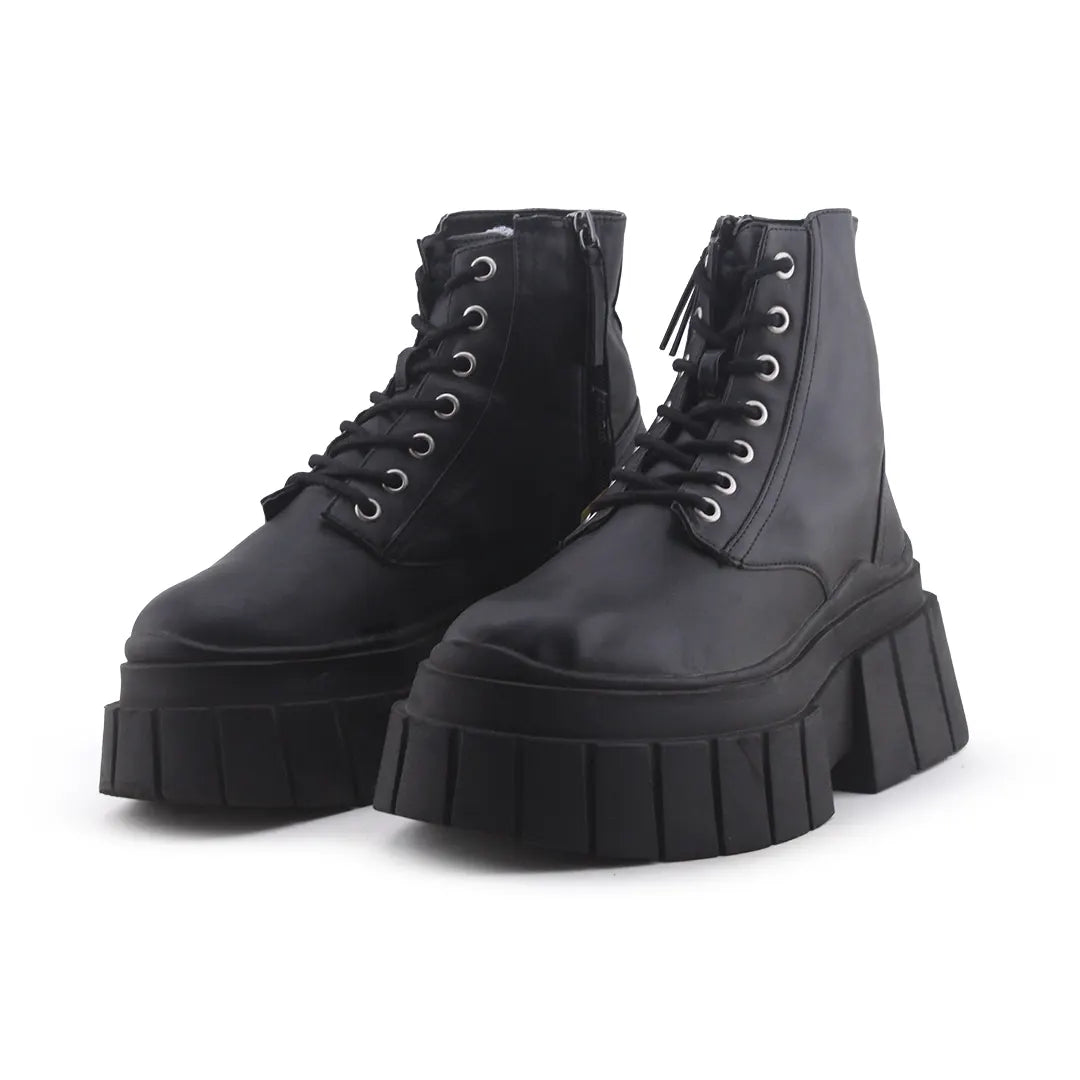 Bershka Lace Zipper Combat Ankle Boots (100% Authentic Leather)
