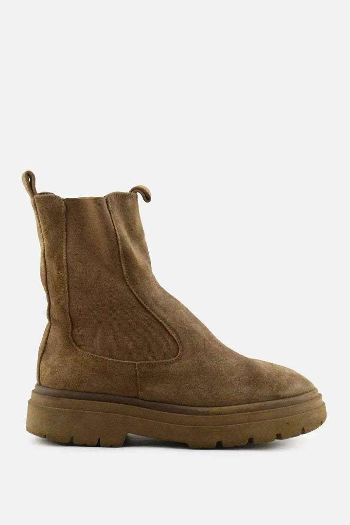Zara Stretchable Chelsea Ankle Boots | Suede - sundaybazar