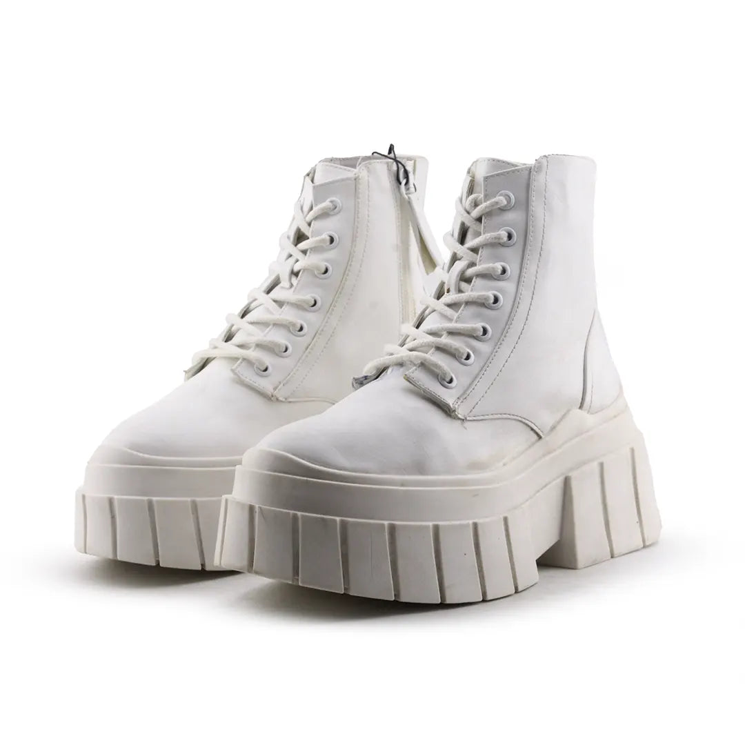 Bershka Lace Up Zipper Platform Combat Ankle Boots (100% Authentic Leather)