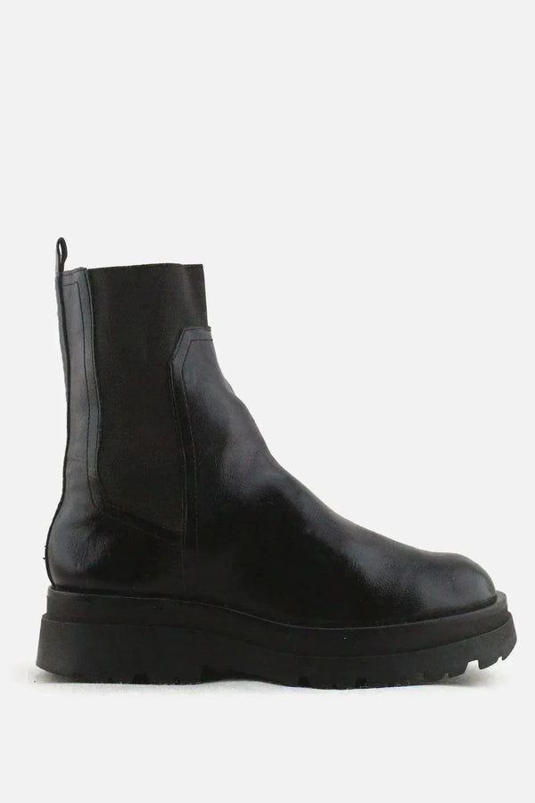 Stradivarius Stretchable Chelsea Ankle Boots | 100% Authentic Leather - sundaybazar