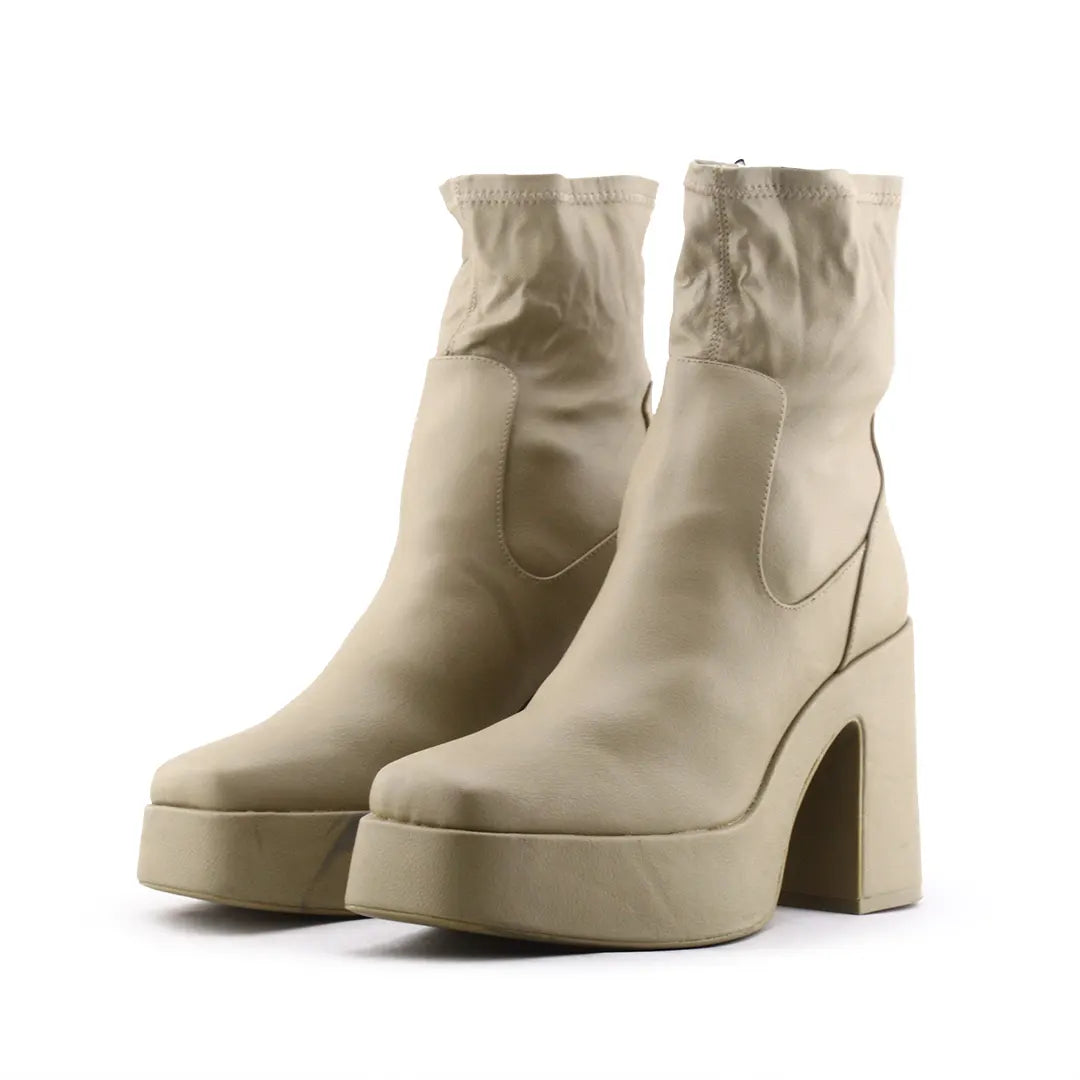 Pull & Bear | 100% Authentic Leather
