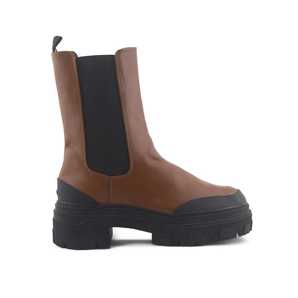 Stradivarius Stretchable Chelsea Ankle Boots (100% Authentic Leather)