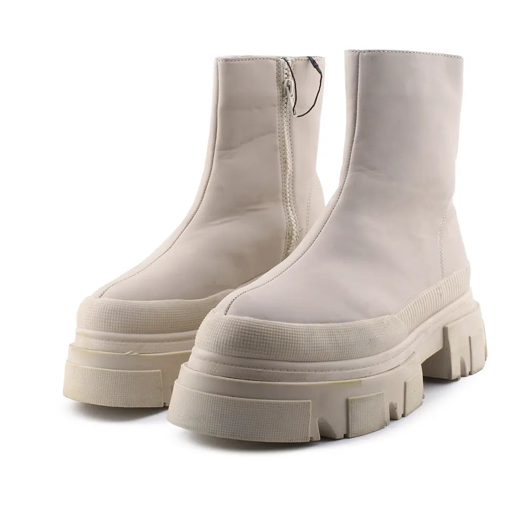 Bershka Zipper Platform Combat Ankle Boots (100% Authentic Leather)