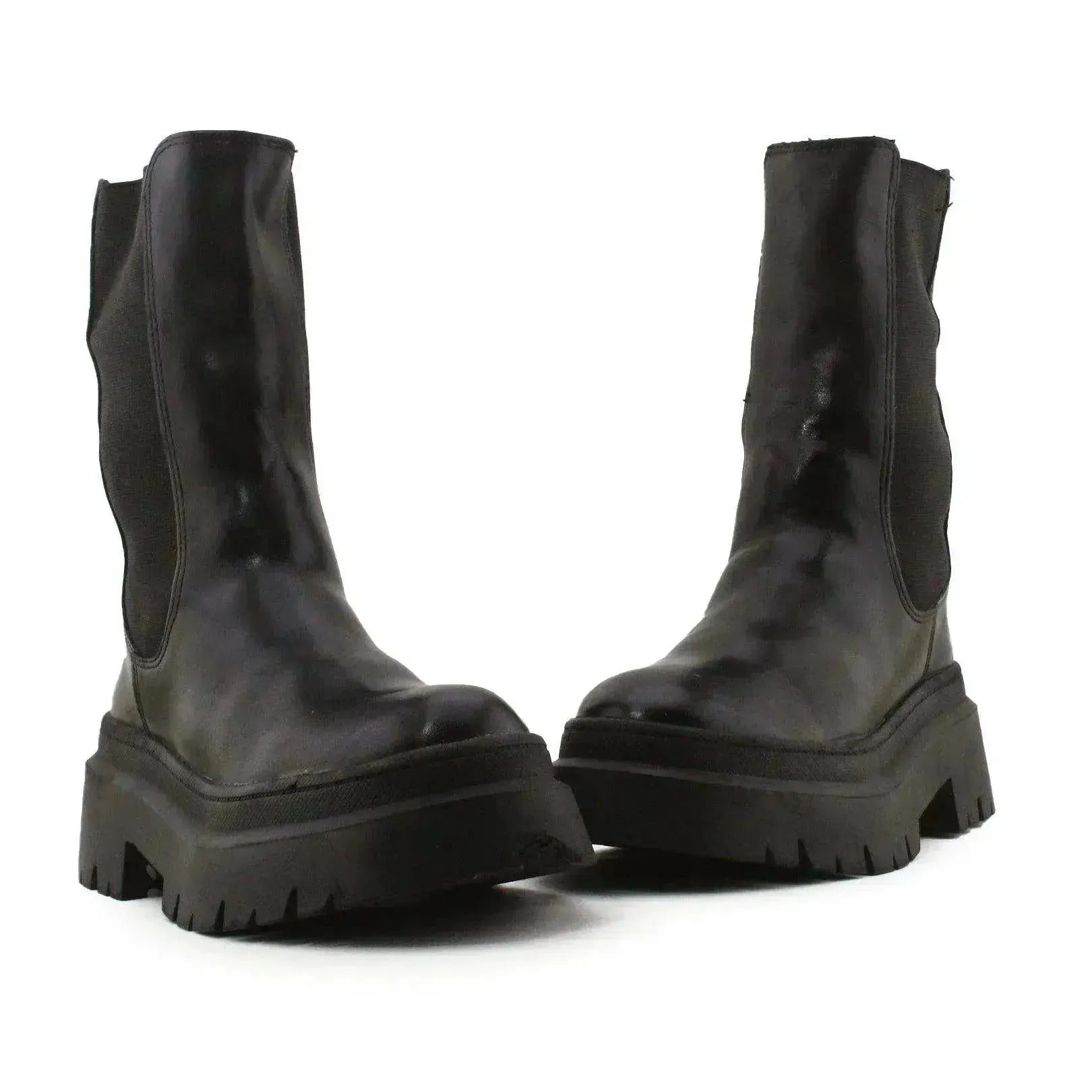 Pull & Bear | 100% Authentic Leather - sundaybazar