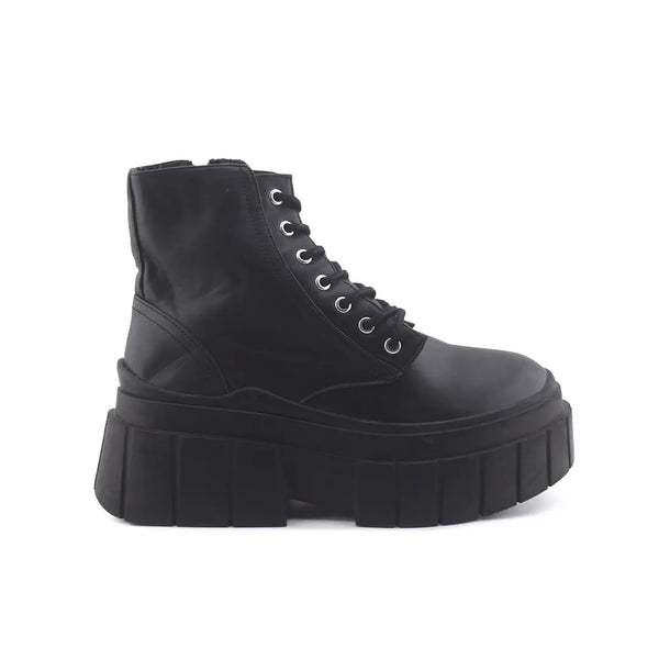 Bershka Zipper Lace Up Combat Ankle Boots (100% Authentic Leather)