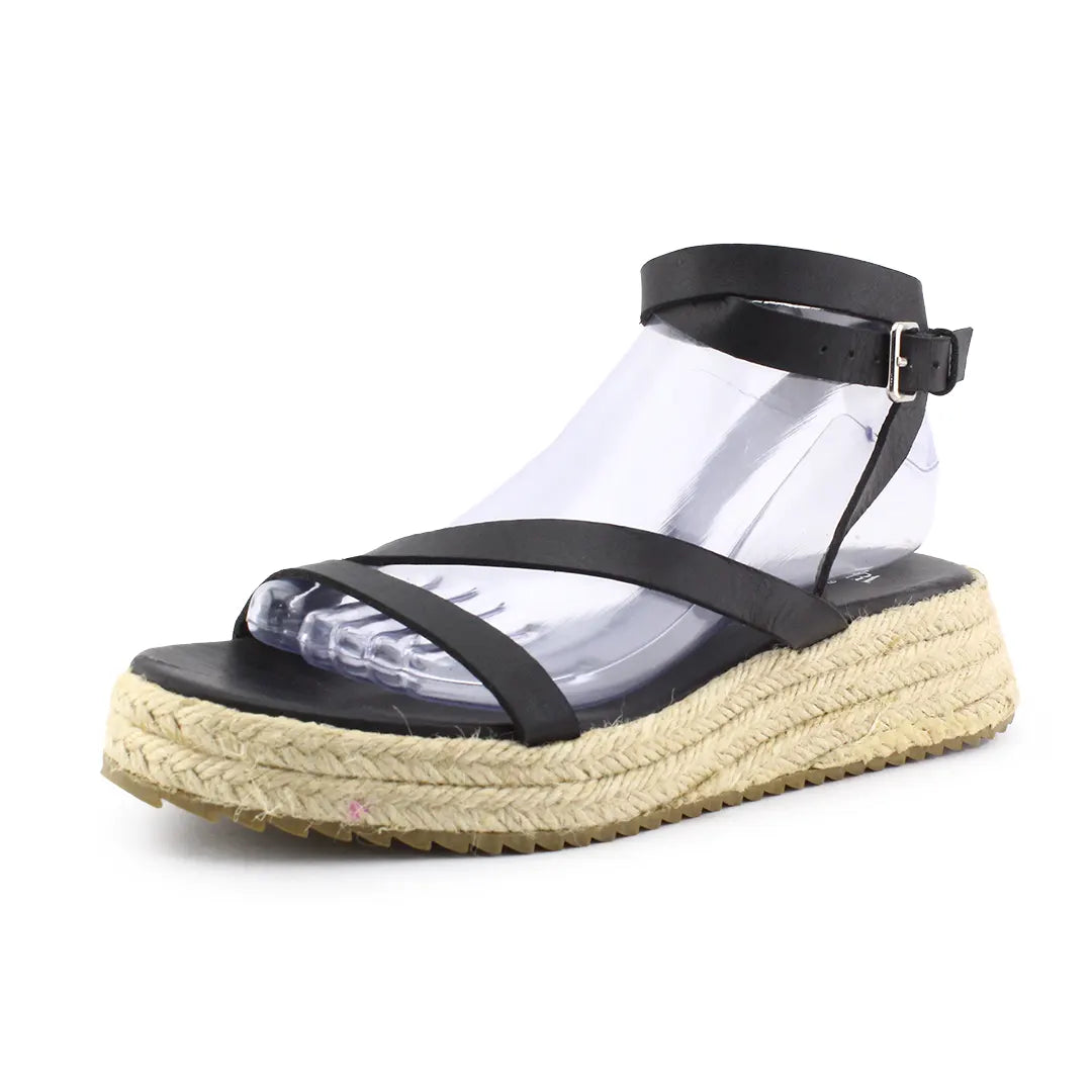 Zara Woman