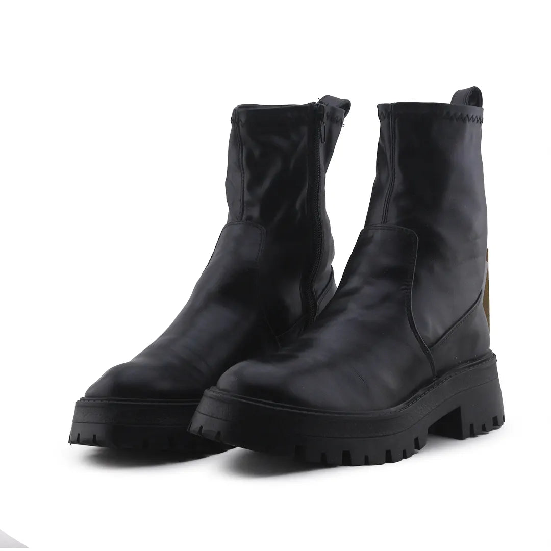 Pull & Bear Zipper Ankle Boot | 100% Authentic Leather