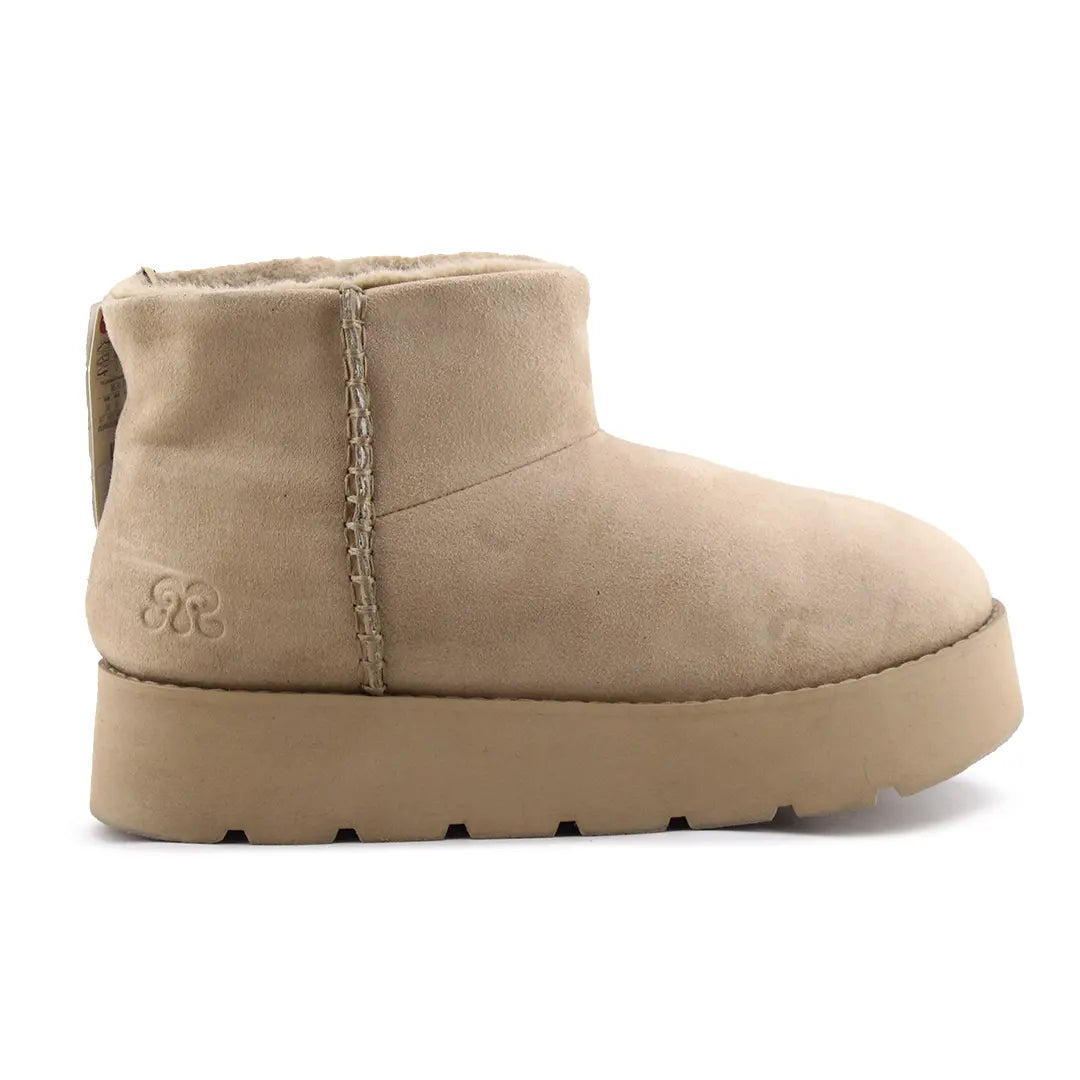 Pull & Bear Suede Ankle Boot